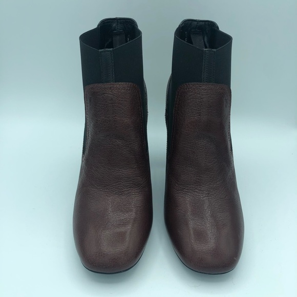 Tod’s Gomma Heel Block Heel Bootie - Picture 4 of 9